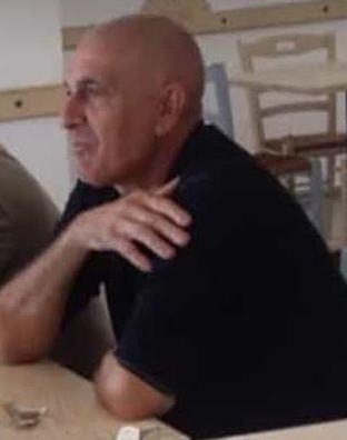 Trattore si ribalta, muore un operaio 