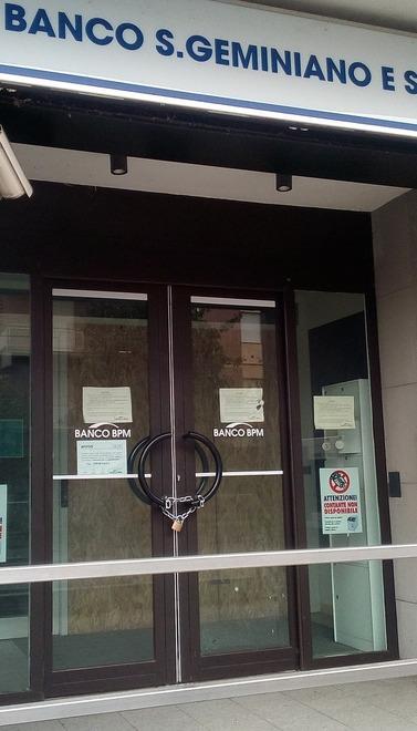 Soliera Assalto al bancomat nella notte Bottino di almeno 100mila euro 