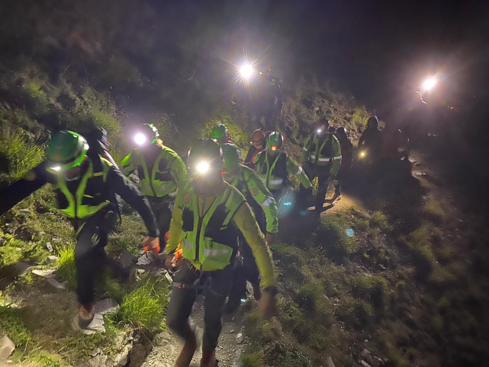 Le squadre del Soccorso alpino durante un intervento