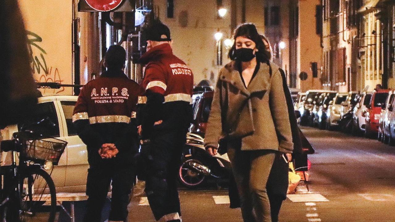 Il Comune si affida ai volti del web «Ragazzi, tutti con la mascherina»