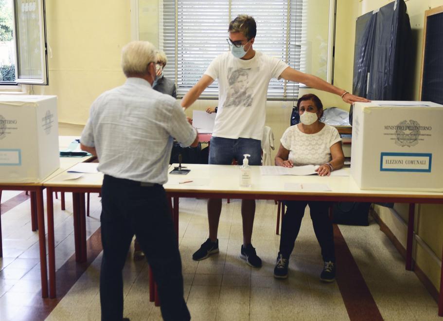 Si cercano presidenti di seggio