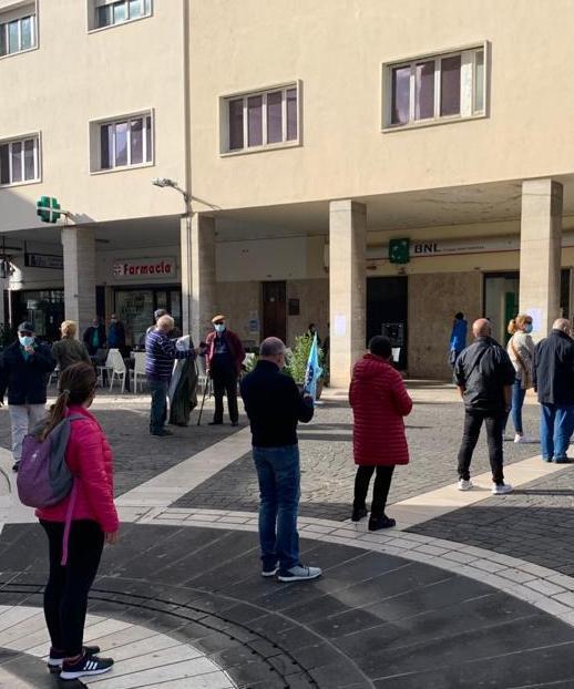 «Vogliamo avere una sanità normale» 