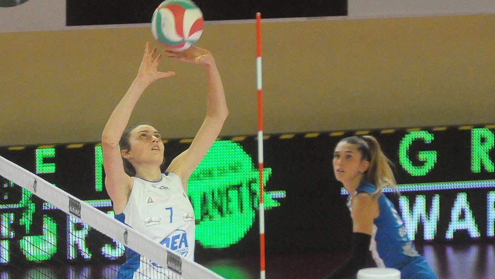 Barbolini: «Sconfitti da una big» Spinello ammette: «Noi imprecise»