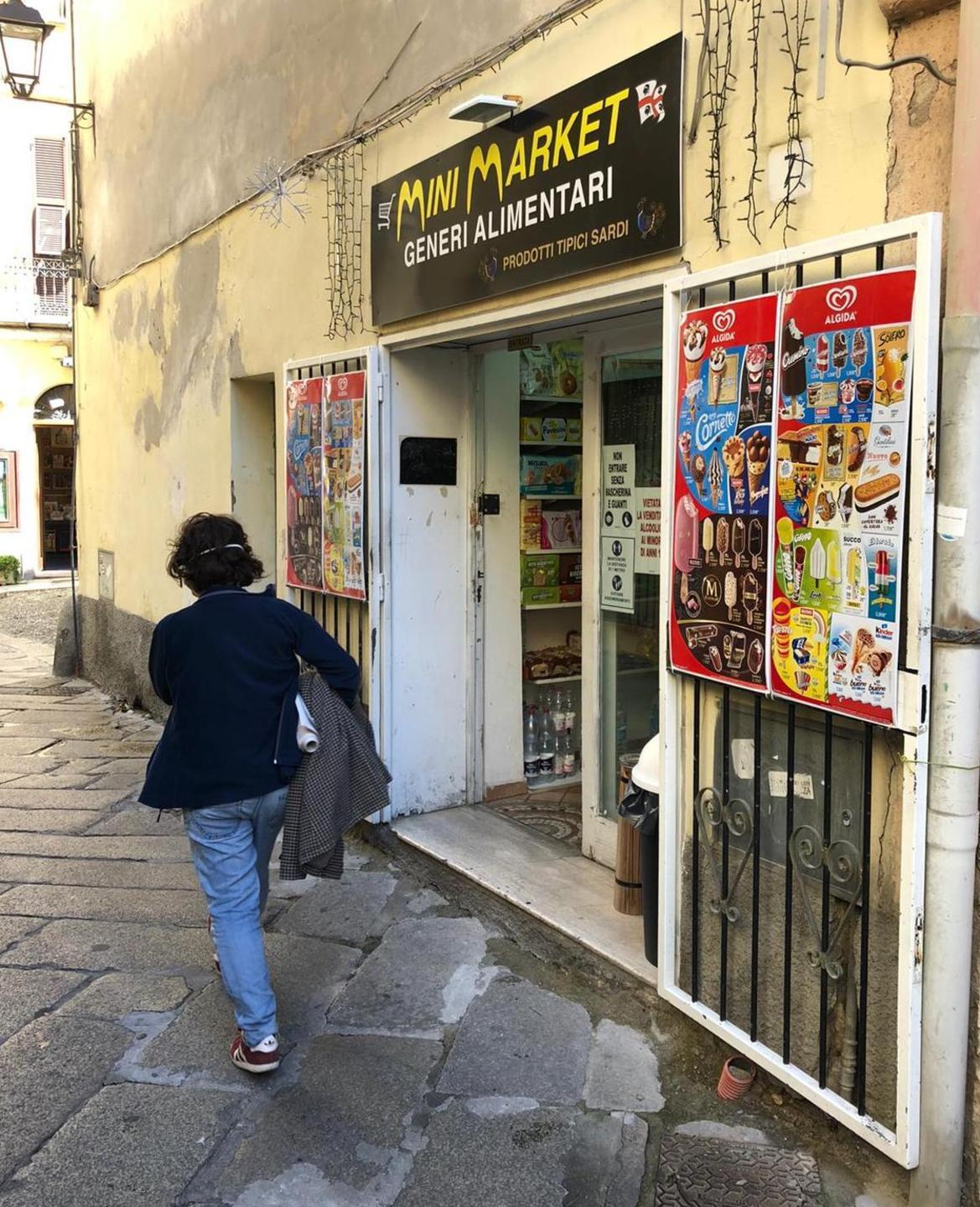 Una settimana fa l’aggressione nel mini market
