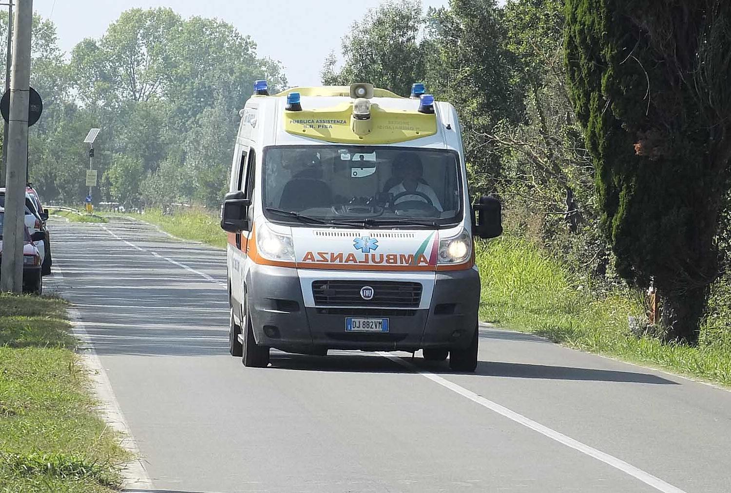 Incidente in un cantiere edile, ferito un operaio 