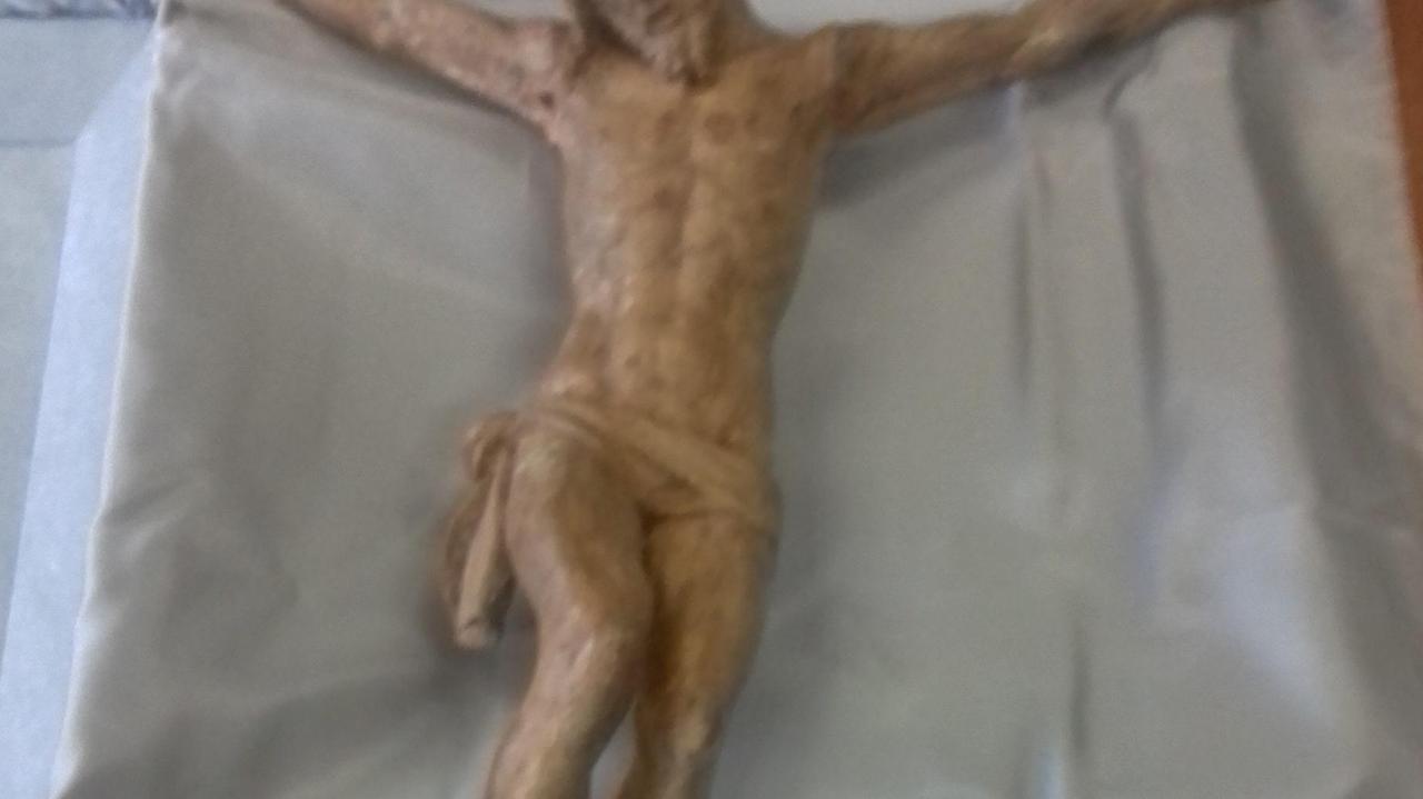 Un crocifisso attribuito alla scuola dello scultore Giambologna