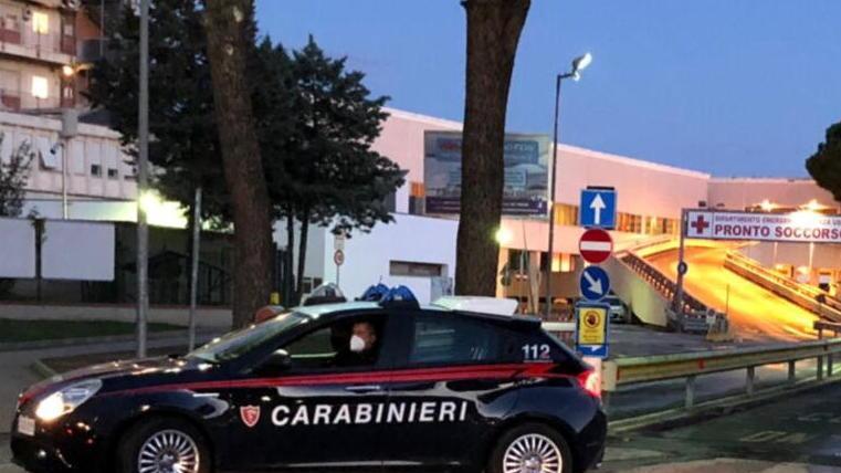 Viola la quarantena e si fa ospitare dall’amico: denunciato