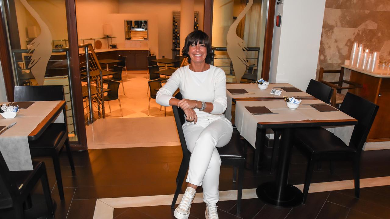 «Ristoratori, vi lascio la sala e i miei ospiti»: così l'albergatrice sfida le chiusure
