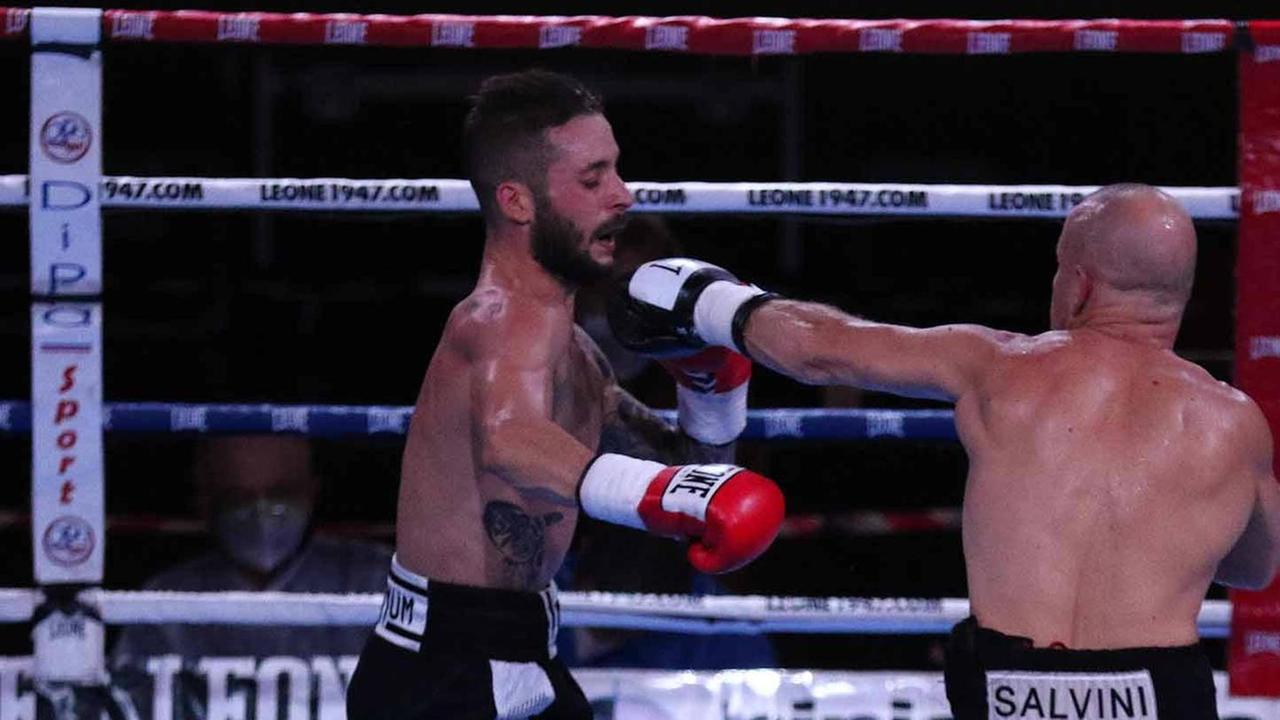 Una serata dieci e lode Alla Pugilistica Massese i complimenti del Coni