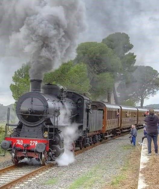Il Treno del Sale prova a partire malgrado l’impennata del Covid