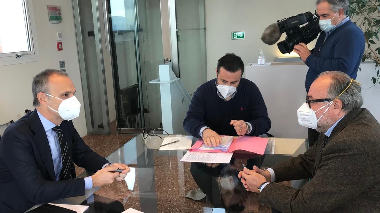 Strumenti sanitari per un milione La Fondazione contro il Covid