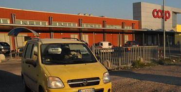 Dipendente Coop aggredita in servizio dal corriere che non mette la mascherina 