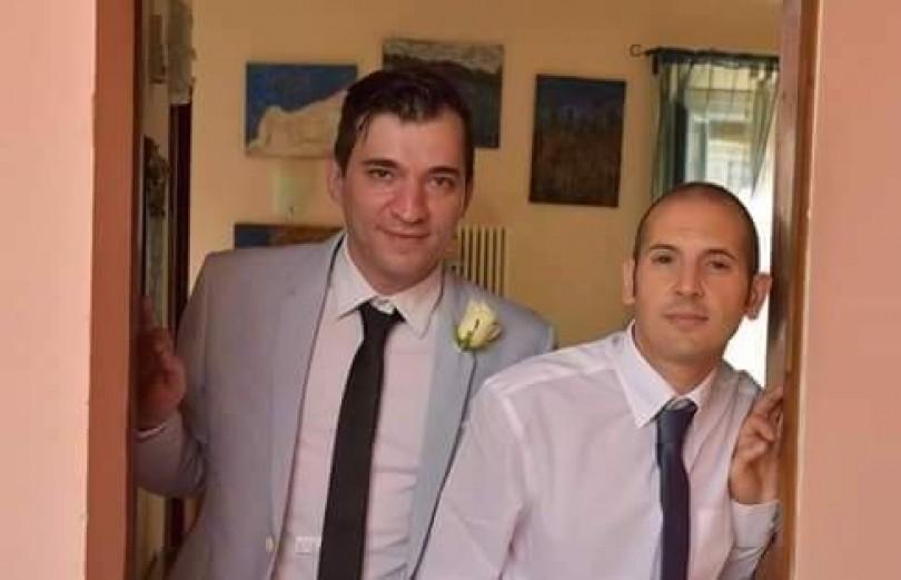 Nella foto Luca Meloni a sinistra e Fabio Spiga a destra, nella foto scattata il giorno del matrimonio