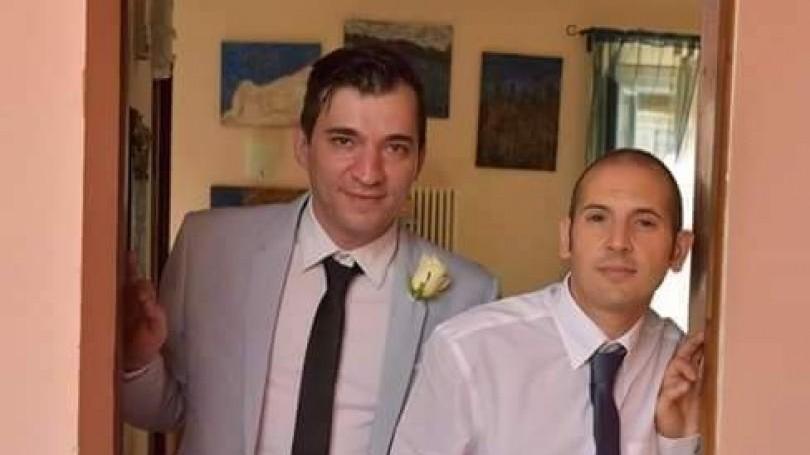 Nella foto Luca Meloni a sinistra e Fabio Spiga a destra, nella foto scattata il giorno del matrimonio
