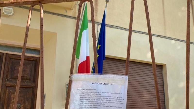 La sede dell’Inps chiusa da mesi. Ancora disagi per gli utenti