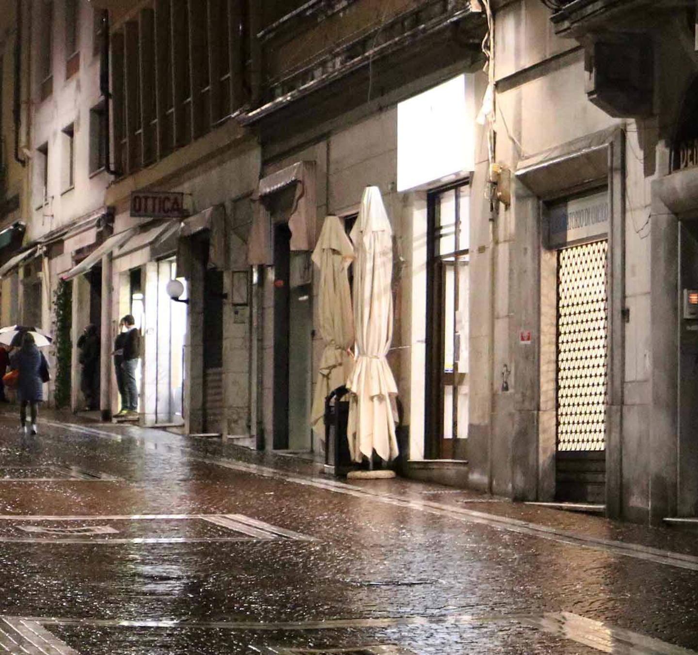 Al grido di “Conte... chiuderò” i gestori scendono in piazza 