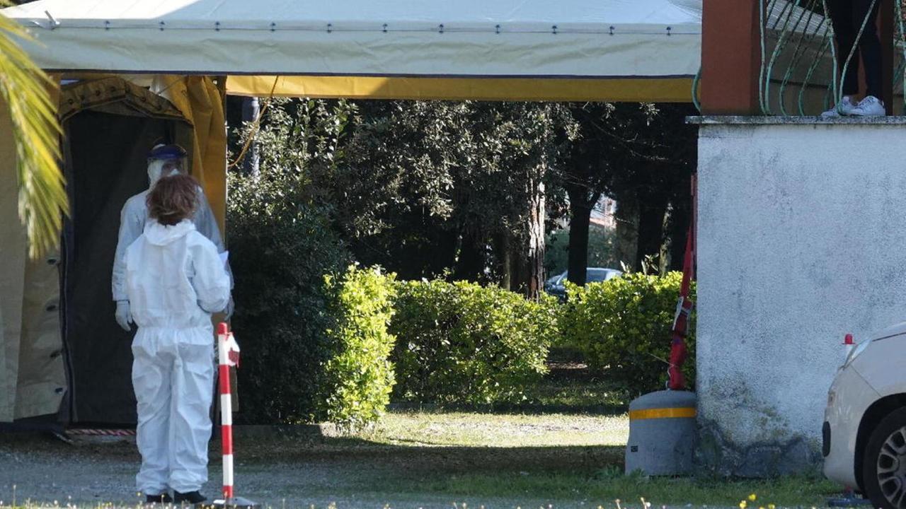 Altre 4 classi in quarantena: una alle Gaber, tre alle Barsanti