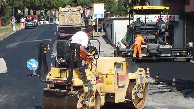 Asfaltatura rinviata dopo le ristrutturazioni per la tromba d’aria