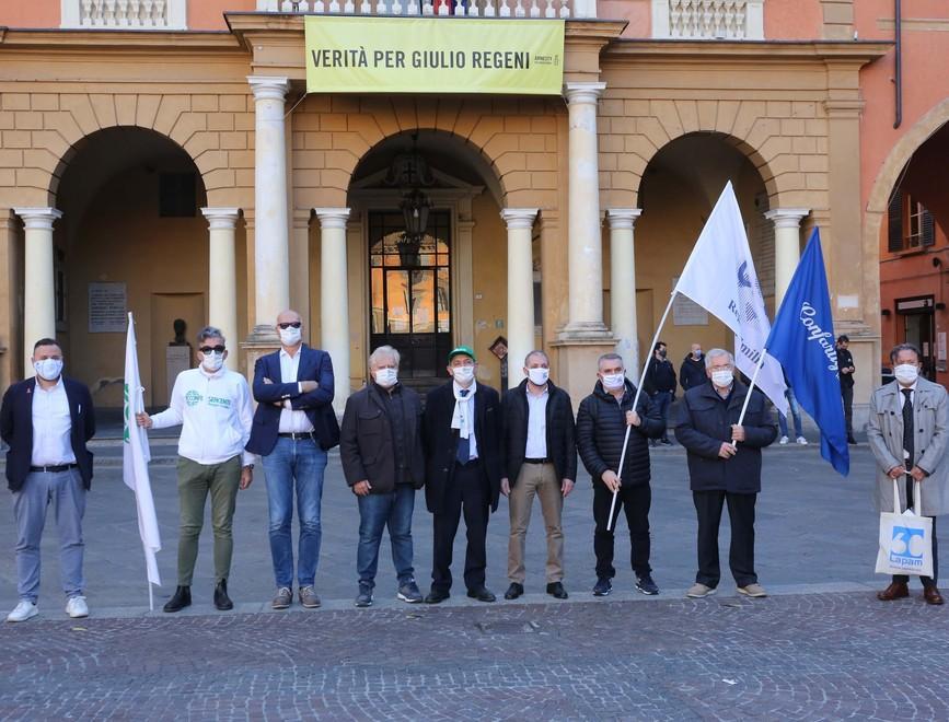 «Chiusura posticipata e rimborsi garantiti» 