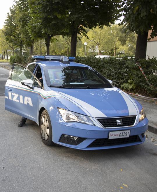Rubano furgoni vuoti per i loro raid notturni 