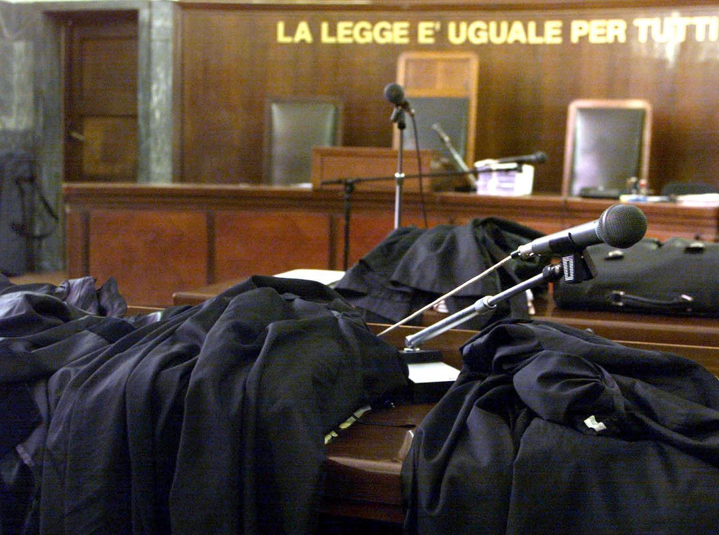 Sperona l’avversario: 50enne a giudizio 