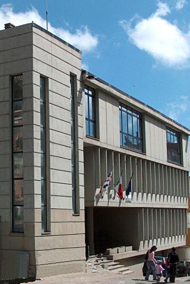 Positivi assessore e impiegato: Comune chiuso