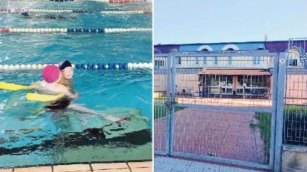 A sinistra Anna e Lorenzo in vasca. A destra l'ingresso sbarrato dell'impianto comunale di via Aldo Moro