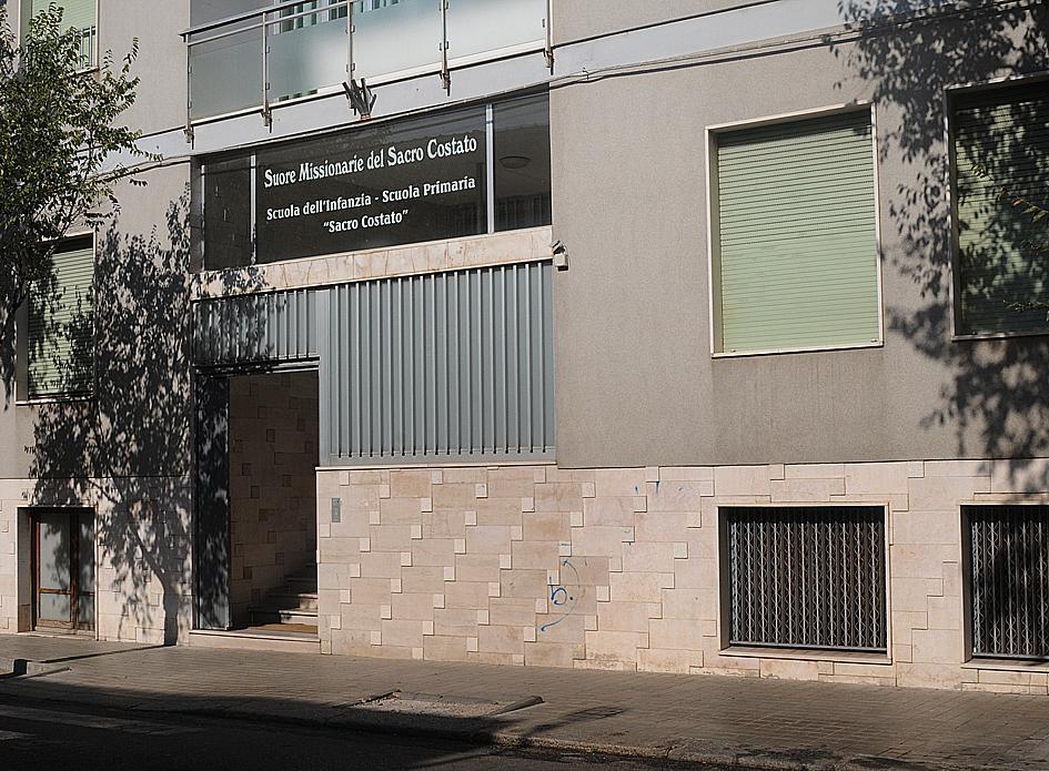 La sede delle Suore missionarie e dell'istituto d'infanzia del Sacro costato