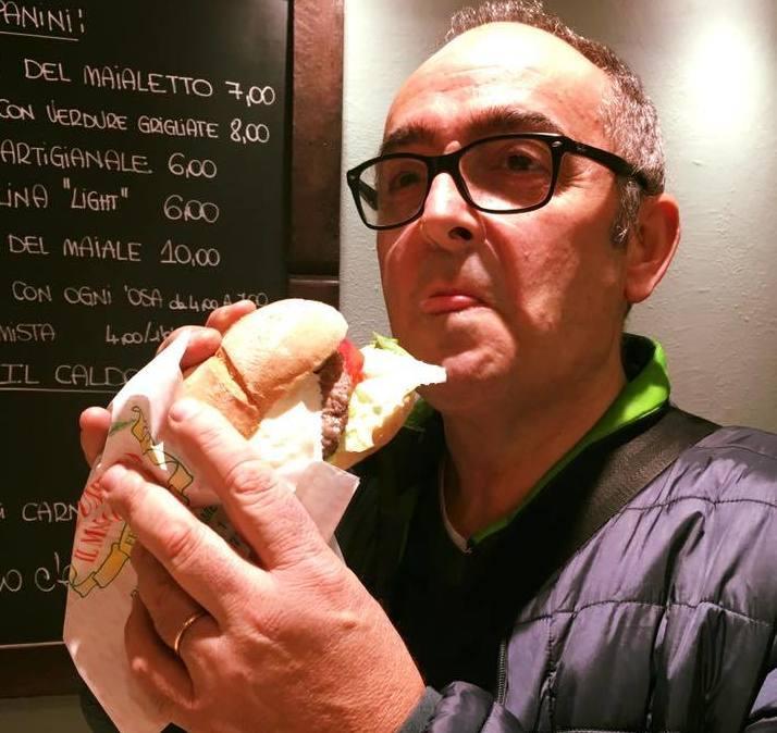 Da Facebook ai “food delivery” Già usciti i primi elenchi di indirizzi 