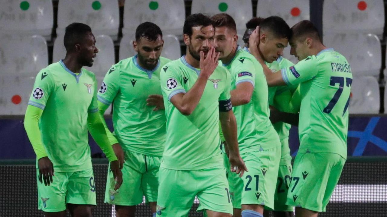 Correa lancia la Lazio poi il Bruges rimonta grazie a un penalty