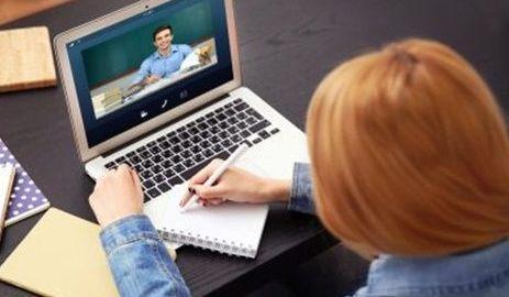 Birori, l'Adsl non funziona e non c'è la fibra: «La didattica a casa è un’odissea» 
