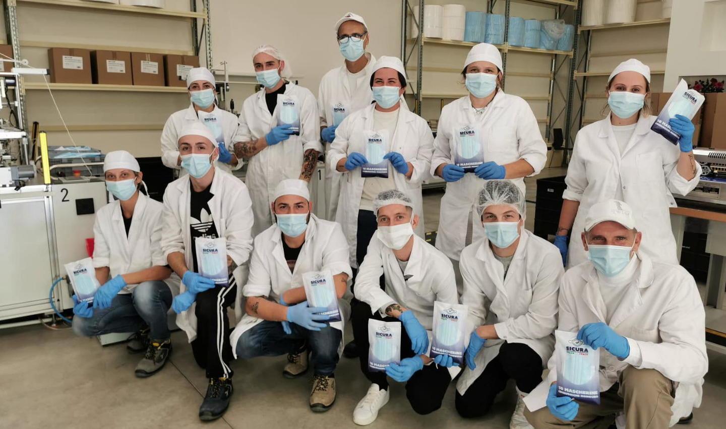 Lo staff di “Sicura Mascherine”