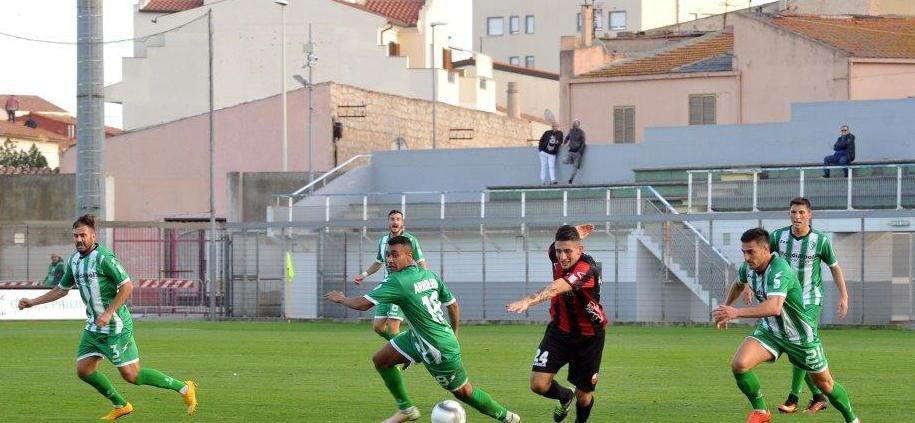 Lucchese, 14 calciatori out ma potrebbe non bastare 
