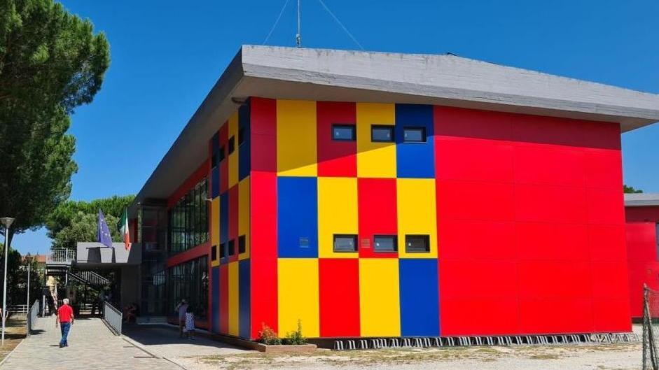 Uno spazio per l’attività fisica nel piazzale della scuola media