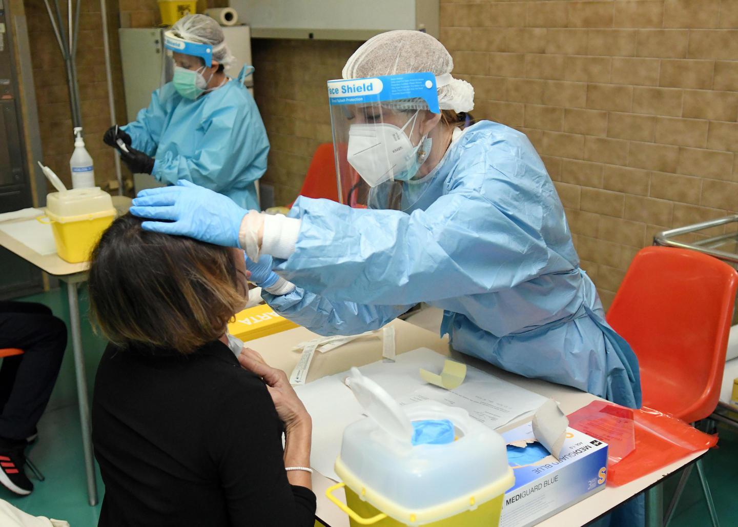 Lanusei, il Comune acquista i tamponi 