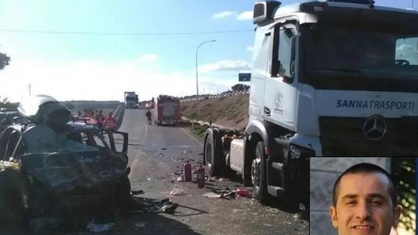 Tragedia sulla Sassari-Olbia, il racconto dell'autista: «Frenai ma quell’auto mi piombò addosso» 