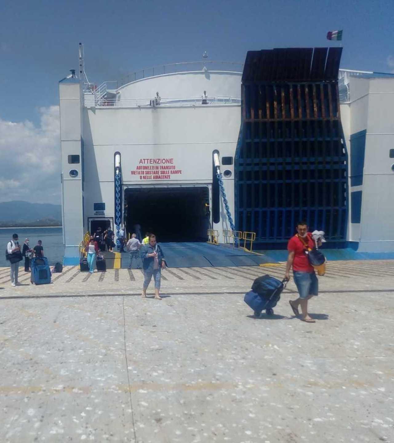 Il sindacato si mobilita: Tirrenia resti ad Arbatax 