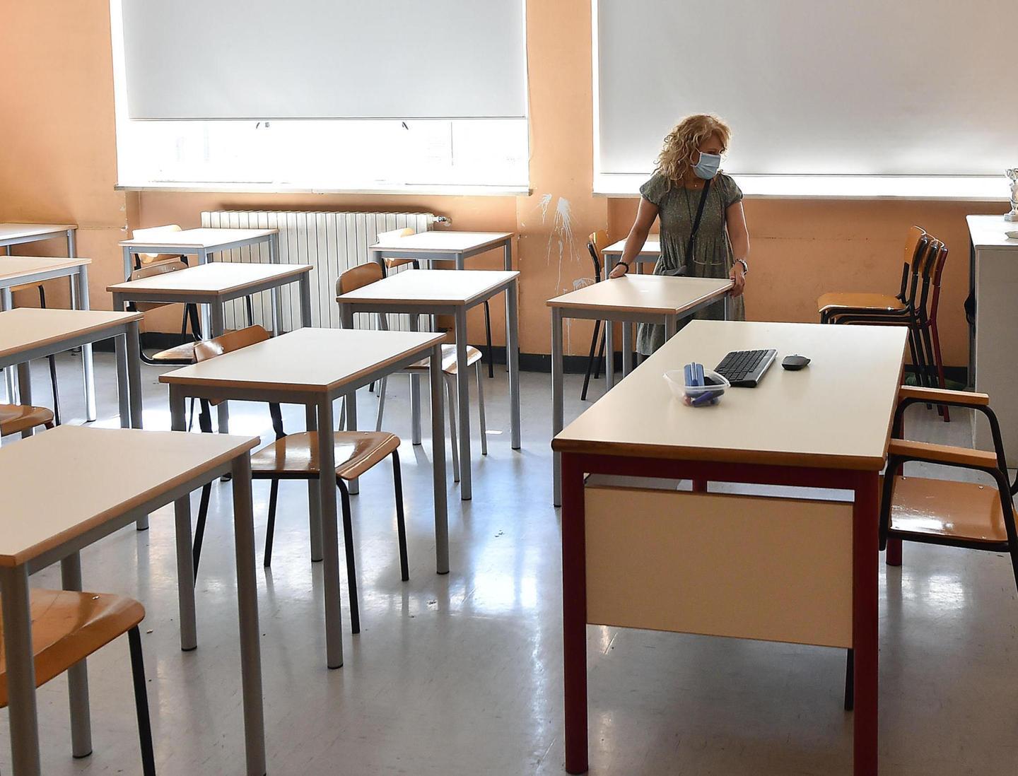 Bimba rientra da un viaggio in classe non trova i compagni 