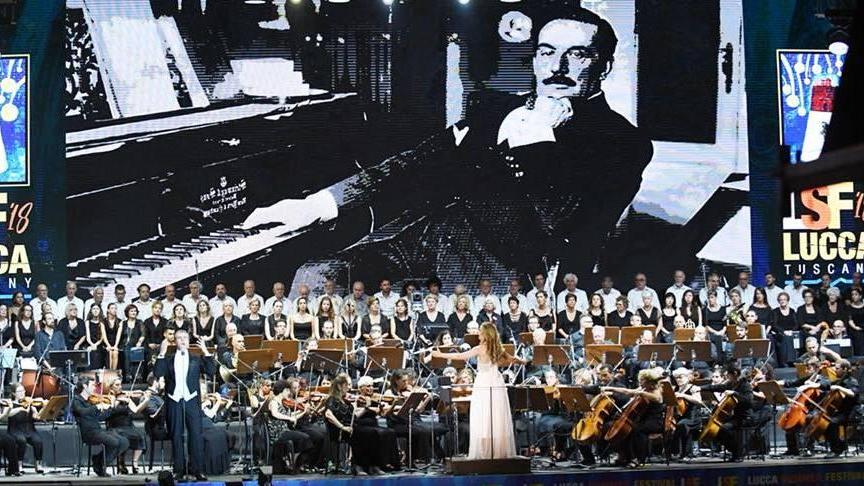 L’orchestra del Giglio scrive al premier: «Faccia ripartire i concerti, salvi la musica»