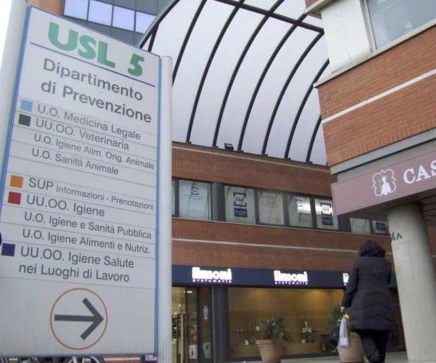 Funzionario dell’Asl a processo: uso privato dell’auto aziendale 