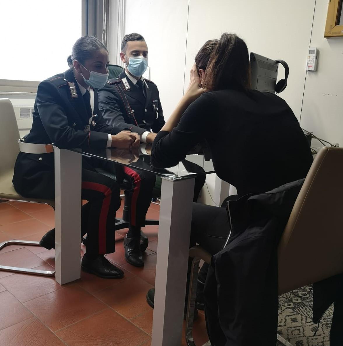 Picchiata e minacciata di morte, i carabinieri di Ferrara arrestano il compagno