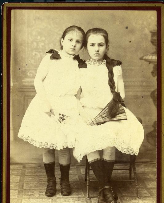 L’infanzia tra Otto e Novecento, scatti d’autore e foto di famiglia 