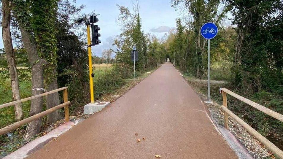 Ciclopista del Trammino con il nuovo look grazie all’asfalto natura