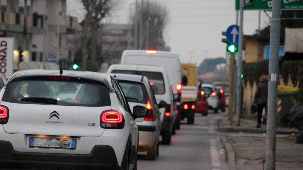 Scatta l’ordinanza anti-smog a Viareggio da oggi fino a marzo