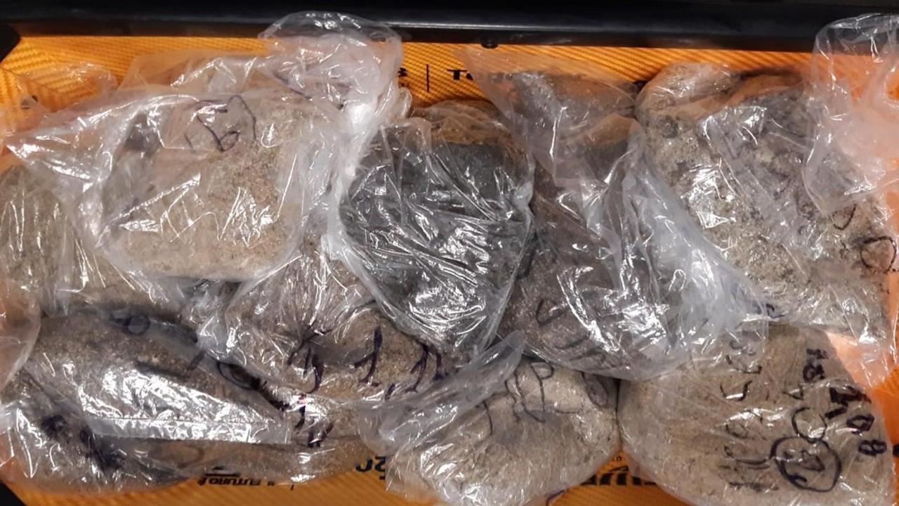 La refurtiva nella valigia: sabbia e ciottoli dell’Elba