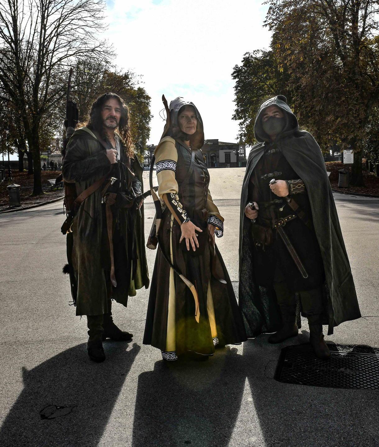 Cosplayer in giro per il centro