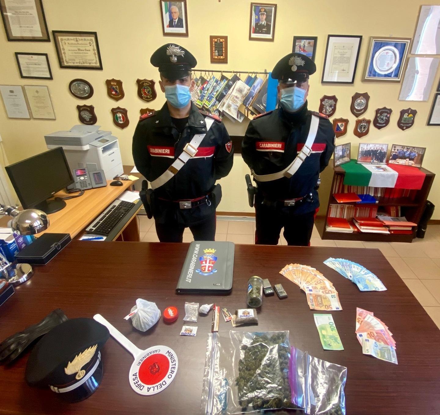 Arrestato 20enne di Rosignano aveva soldi ed ecstasy in casa 