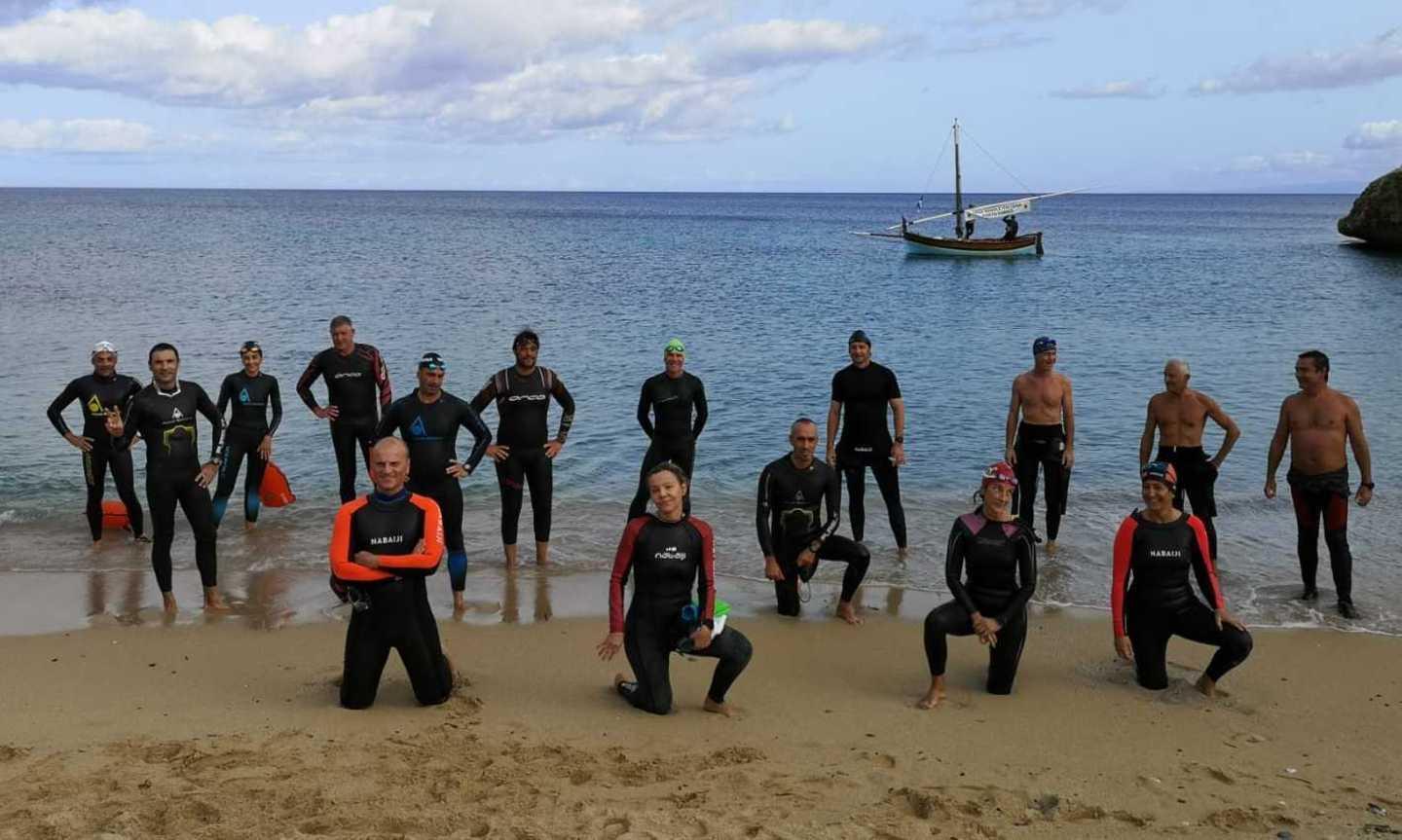 Nuotata a Balai per San Gavino