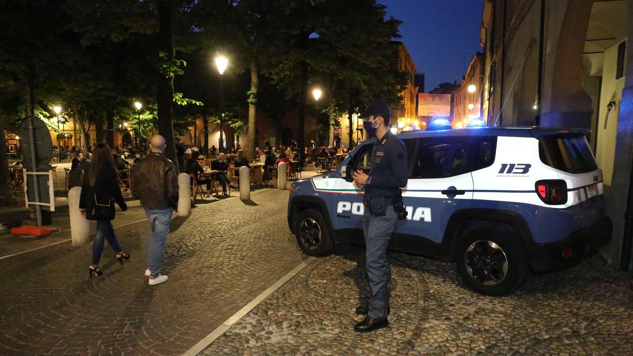 Covid, controlli in centro storico: tre persone multate perché senza mascherina