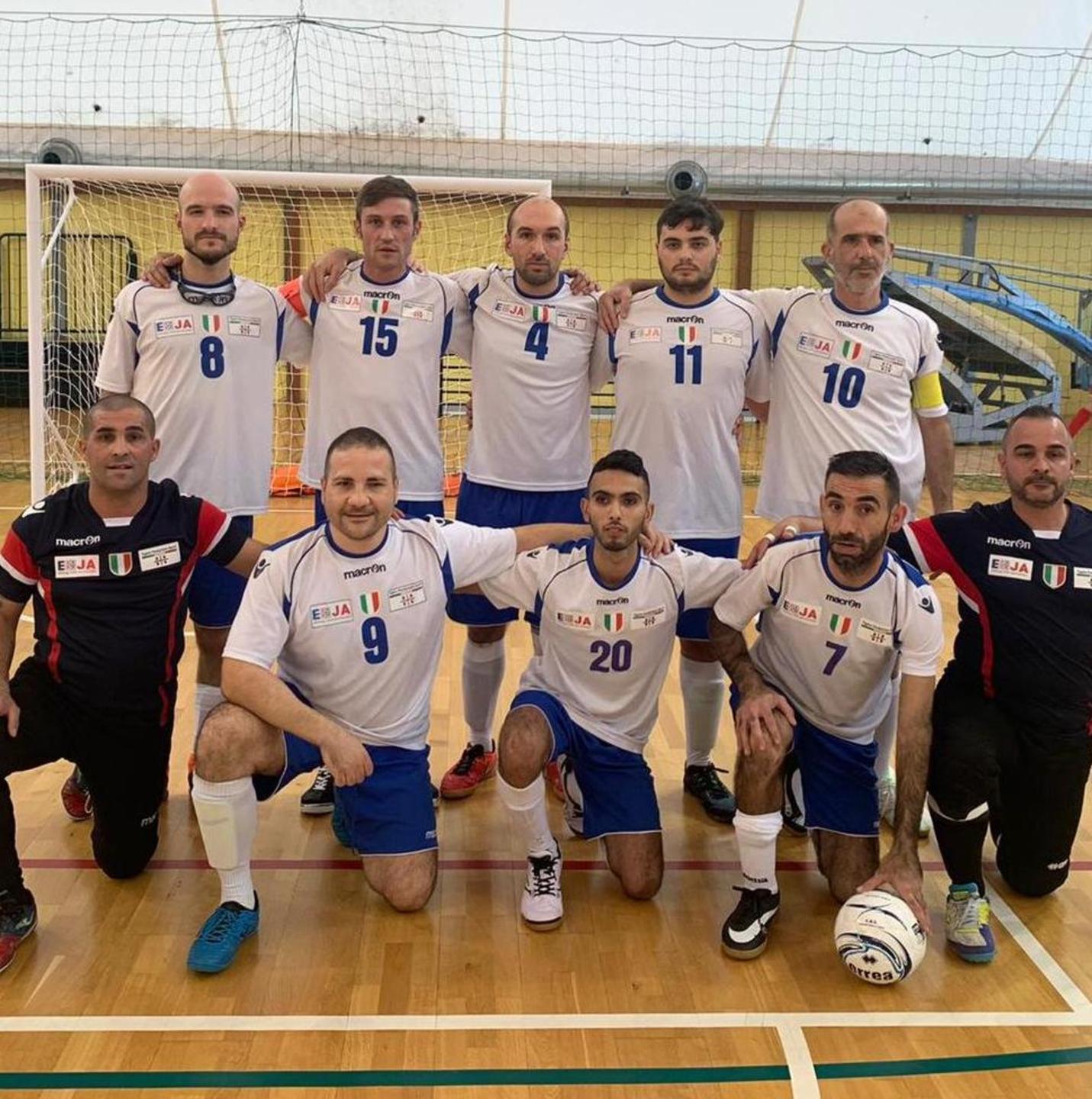 Calcetto ipovedenti: I Tigers Cagliari tricolori 